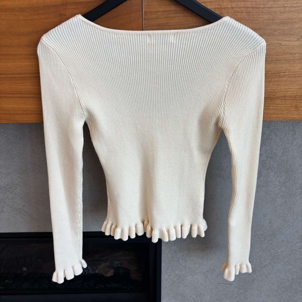 NWOT The Workshop Ruffled‎ Ribbed Knit Top, Size L - Picture 9 of 12